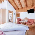 Hotel Alpenhotel Zur Wildi Lauchernalp Wiler