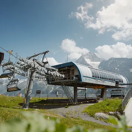 Alpenhotel Zur Wildi Lauchernalp 3*