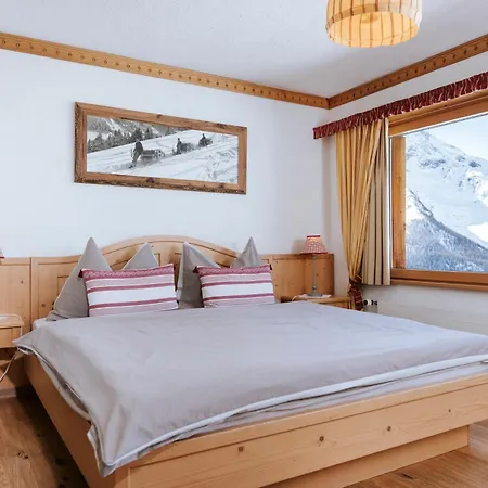 Alpenhotel Zur Wildi Lauchernalp 3*