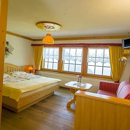 酒店 Alpenhotel Zur Wildi Lauchernalp 3*