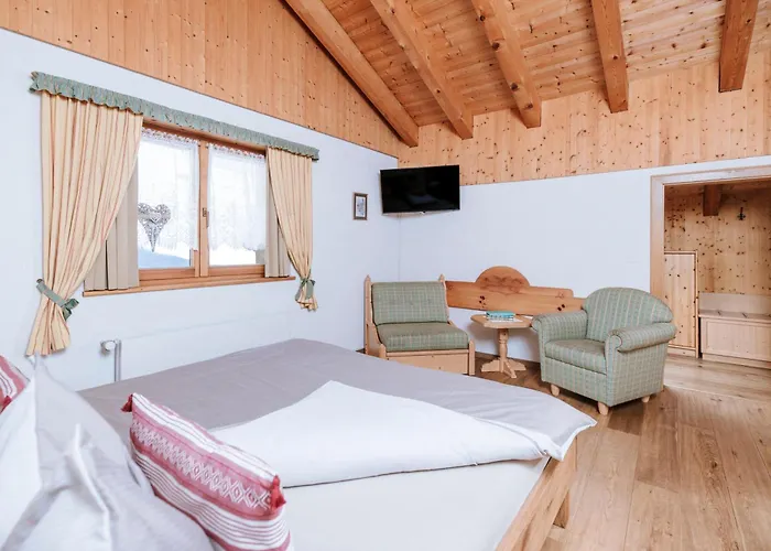 Alpenhotel Zur Wildi Lauchernalp Otel Wiler