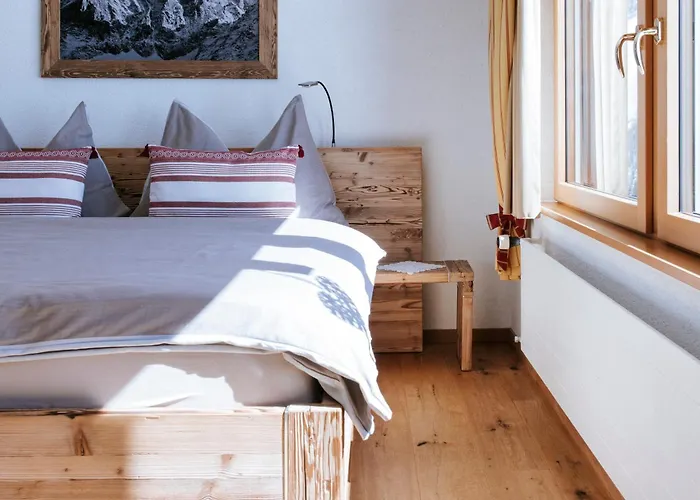 Alpenhotel Zur Wildi Lauchernalp ホテル 3*